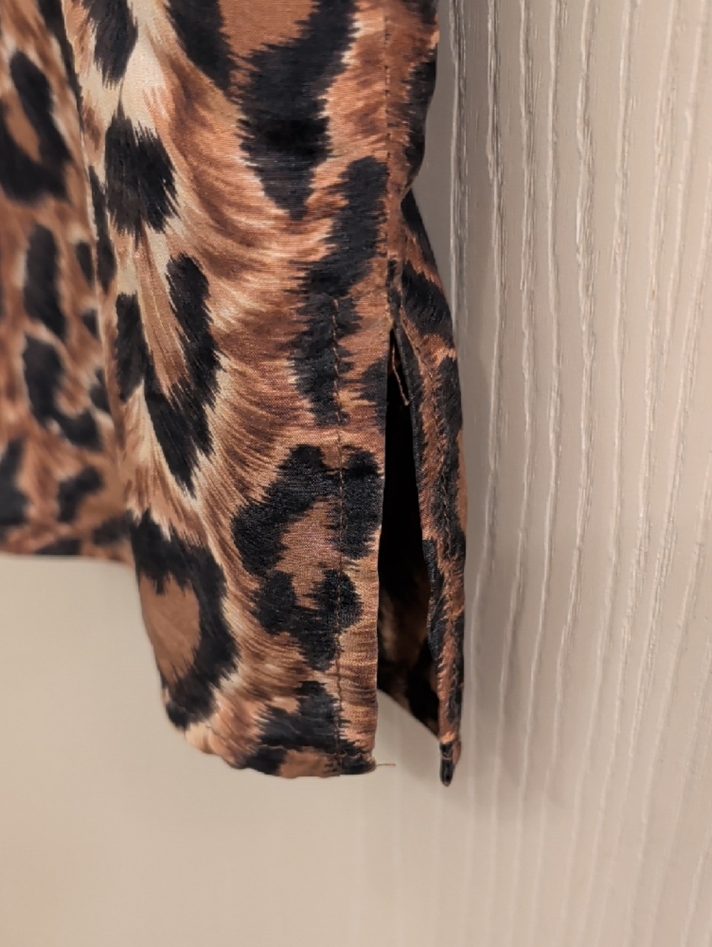 Express 90’s Vintage Leopard Print Silk Tank Top Small Y2K Animal Print Cami - Picture 4 of 6